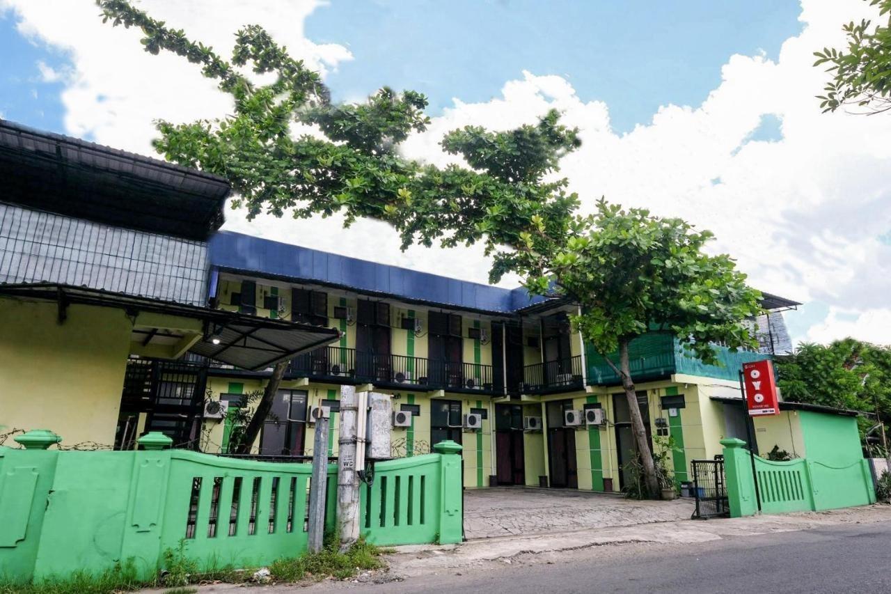 ホテル House 140 Baturetno エクステリア 写真