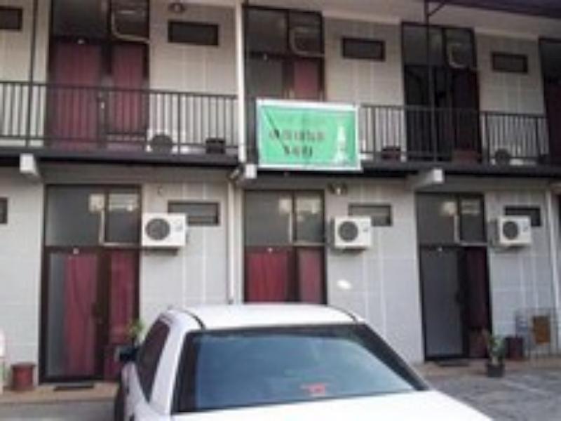 ホテル House 140 Baturetno エクステリア 写真