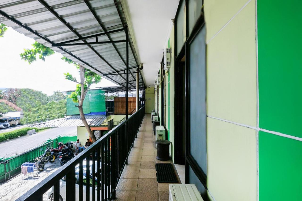 ホテル House 140 Baturetno エクステリア 写真
