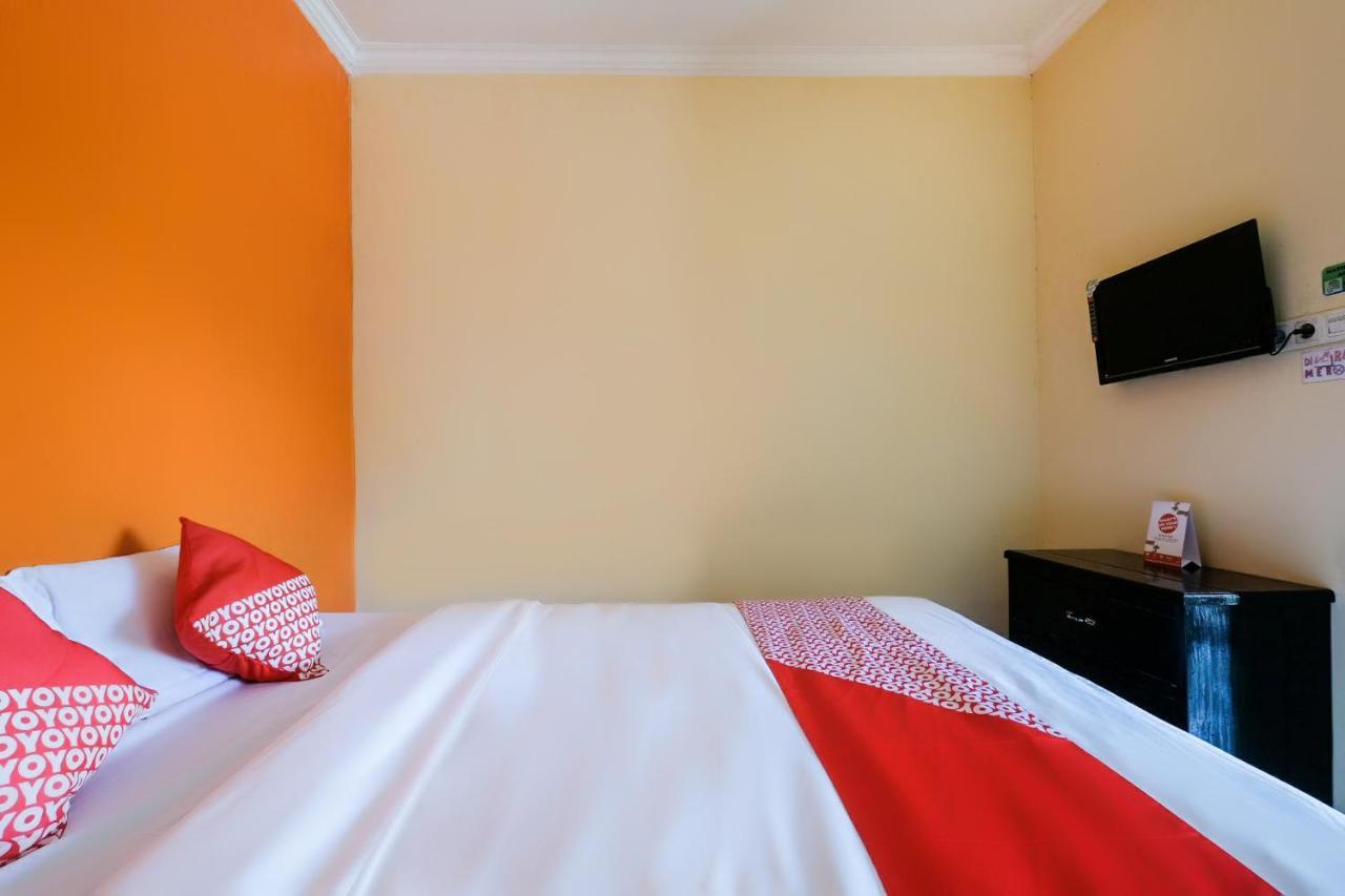 ホテル House 140 Baturetno エクステリア 写真