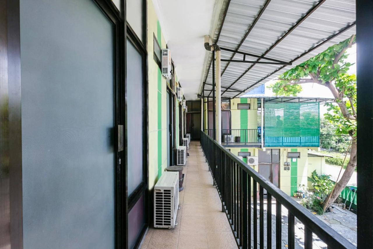 ホテル House 140 Baturetno エクステリア 写真